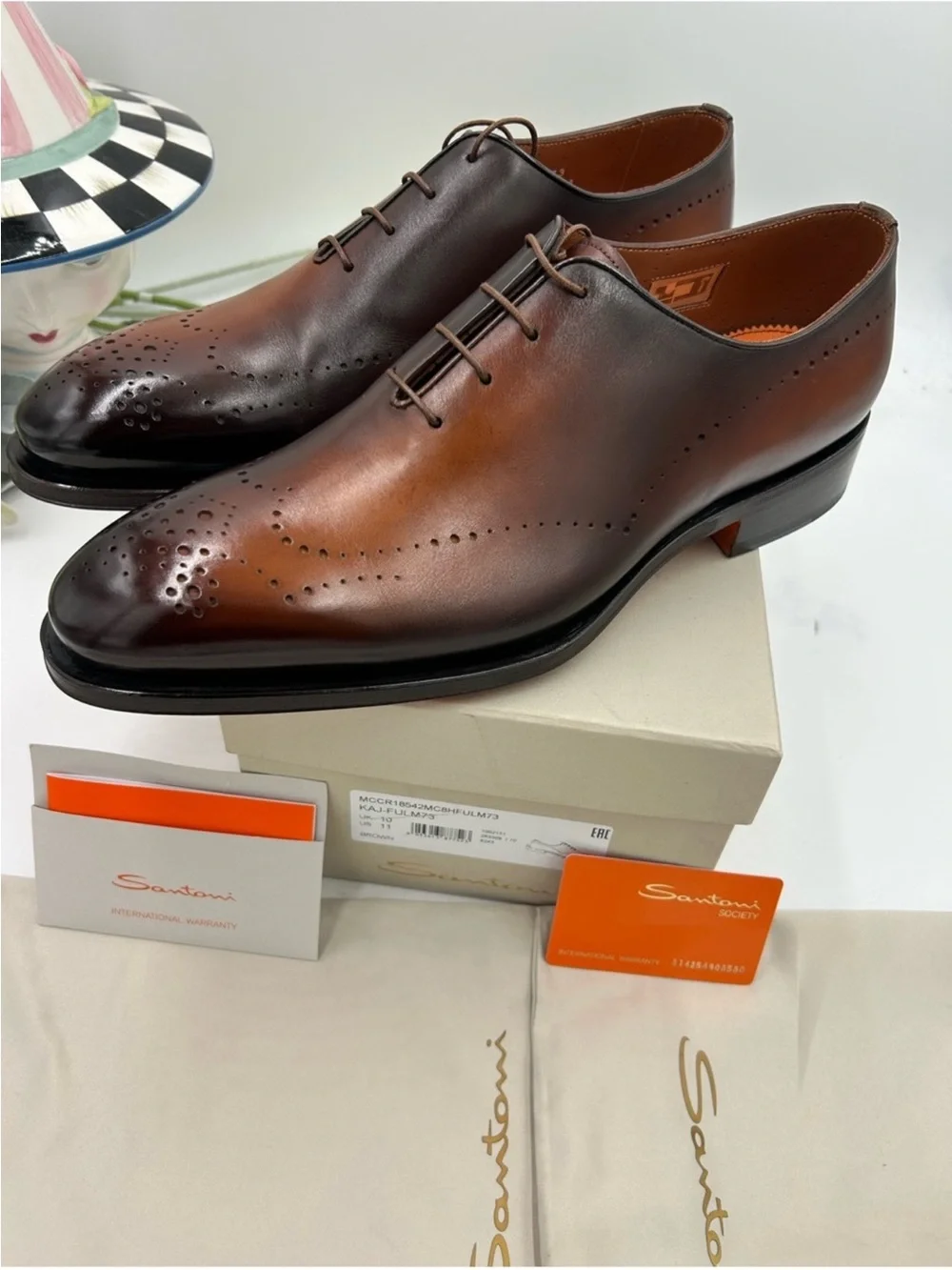 Santoni Men’s  gradient Brown Burnished Leather Oxford Shoes. Size 11